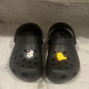 Kids Black Clogs with Fun Charms- brand new!